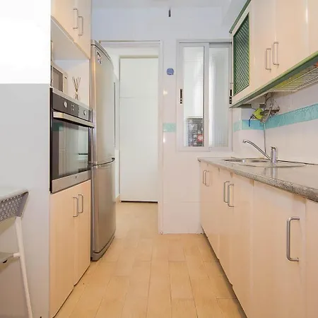 Piso Moderno Cerca Del Centro غرناطة