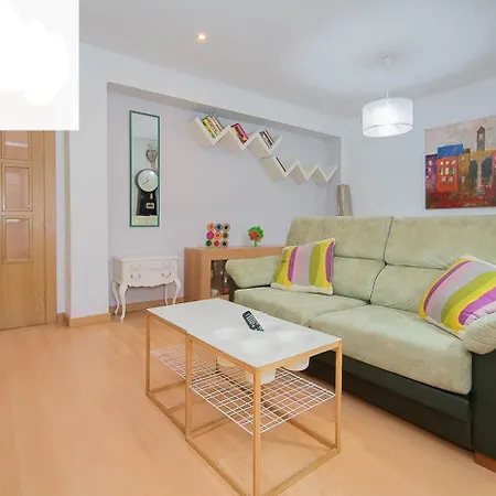 Piso Moderno Cerca Del Centro Granada