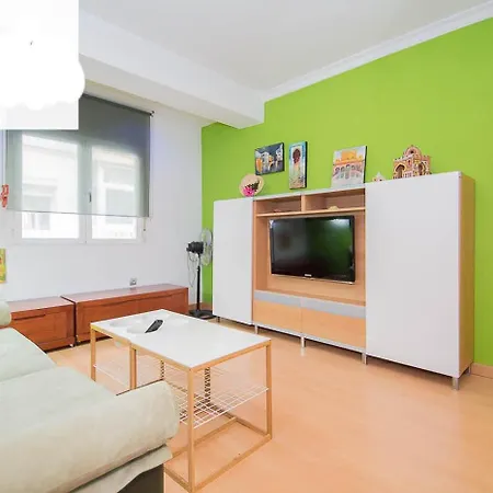 Piso Moderno Cerca Del Centro Granada