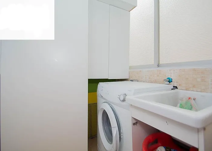 شقة Piso Moderno Cerca Del Centro غرناطة